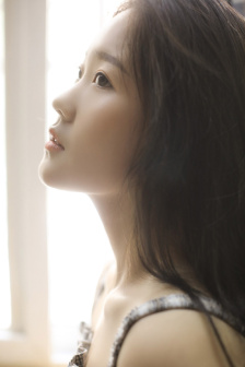 美女日系裸妆照片